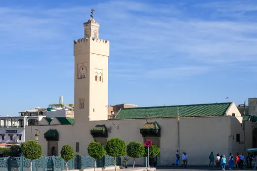 La mosquée Bou Jeloud, à Fès, en novembre 2025.